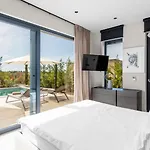 Vila Modern Caruso With Pool In Vabriga Tar-Vabriga