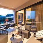 Modern Caruso With Pool In Vabriga Vila *
