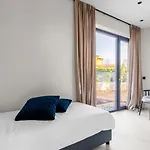Modern Caruso With Pool In Vabriga *